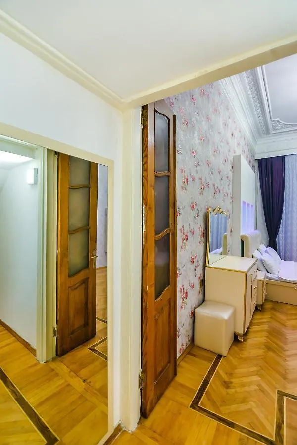 Apartment Hezi Aslanov House In City Centre Baku